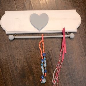 Wall hanging headband and necklace holder